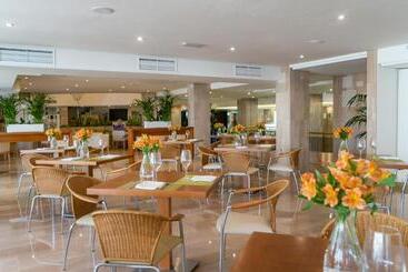 هتل Ms Aguamarina Suites