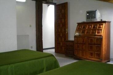هتل روستایی Puerta Romeros