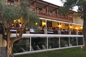 هتل Rural Spa & Wellness Hacienda Los Robles