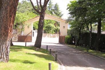 هتل Rural Spa & Wellness Hacienda Los Robles