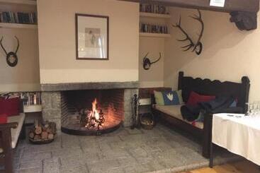 هتل Rural Spa & Wellness Hacienda Los Robles