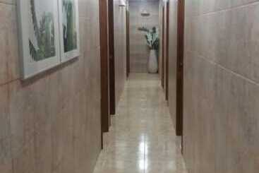 بنسيون Hostal Residencia Cardona