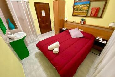 Hostal Alvarez