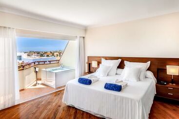 酒店 Barcelo Corralejo Bay  Adults Only