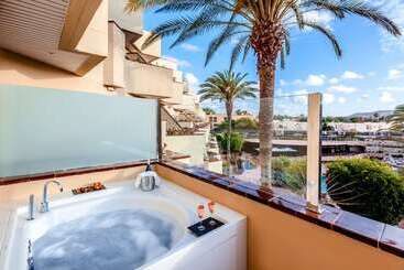 酒店 Barcelo Corralejo Bay  Adults Only
