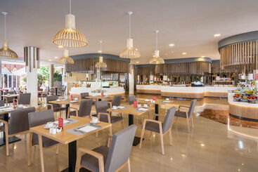 酒店 Barcelo Corralejo Bay  Adults Only