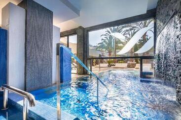 酒店 Barcelo Corralejo Bay  Adults Only