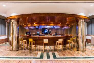 هتل Guadalajara & Conference Center Affiliated by Melia