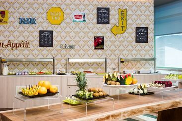 هتل Guadalajara & Conference Center Affiliated by Melia
