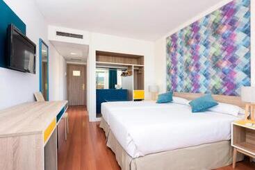 هتل Guadalajara & Conference Center Affiliated by Melia