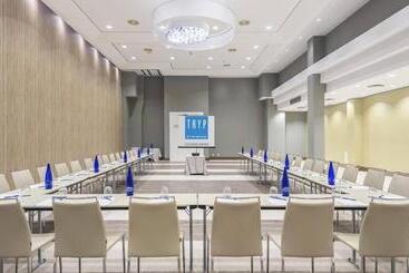 هتل Guadalajara & Conference Center Affiliated by Melia