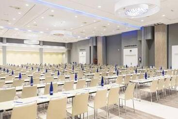 هتل Guadalajara & Conference Center Affiliated by Melia