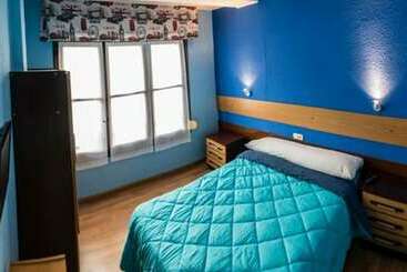 هتل Hostal Londres