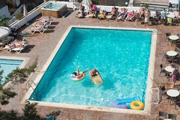 Apartamentos San Miguel Park & Esmeralda Mar - Puerto san Miguel