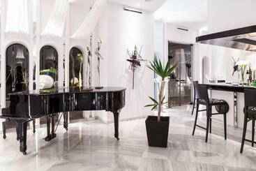 Suites Albayzin Del Mar