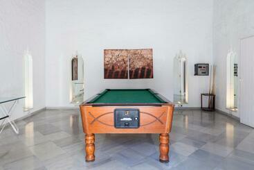 Suites Albayzin Del Mar