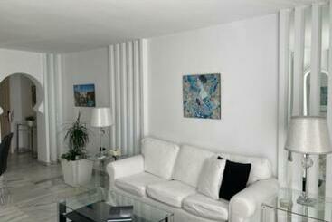 Suites Albayzin Del Mar