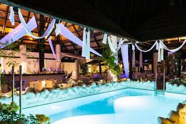 Suites Albayzin Del Mar