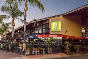 مُتل Diplomat Hotel Alice Springs