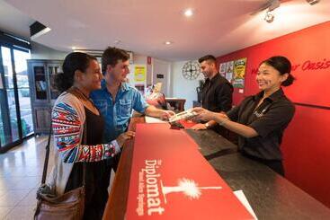 مُتل Diplomat Hotel Alice Springs