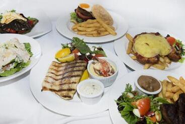 مُتل Diplomat Hotel Alice Springs
