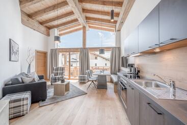Отель Alpenparks Chalet & Apartment Alpina Seefeld