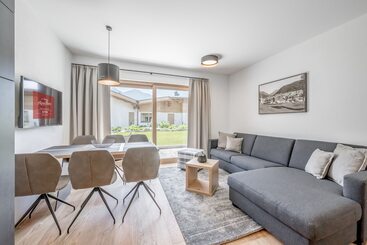 Отель Alpenparks Chalet & Apartment Alpina Seefeld