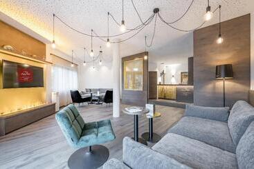 Отель Alpenparks Chalet & Apartment Alpina Seefeld