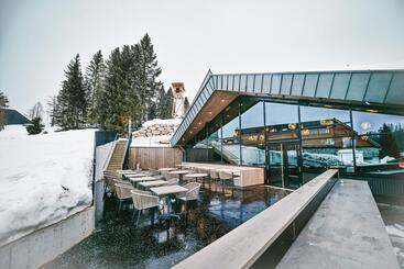 هتل Berg Hinterstoder