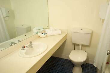 هتل Econo Lodge Dockside Glenelg
