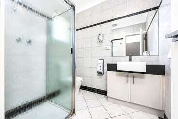 هتل Comfort Inn & Suites Manhattan