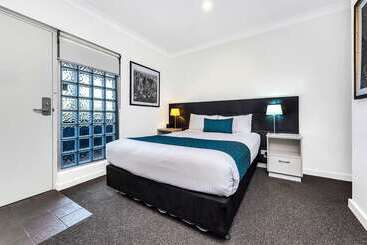 هتل Comfort Inn & Suites Manhattan