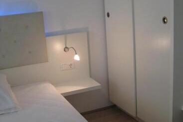 בית מלון כפרי Dom