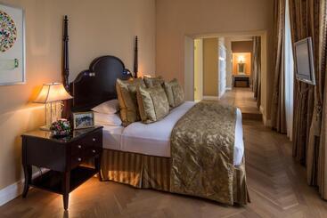 Falkensteiner Schlosshotel Velden – The Leading Hotels Of The World
