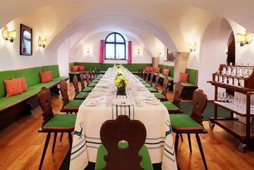 Goldener Hirsch, A Luxury Collection Hotel, Salzburg