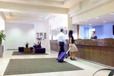 Grosvenor Hotel Adelaide