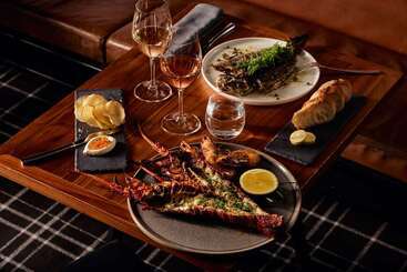 هتل Hilton Adelaide