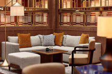 هتل Hilton Vienna Park