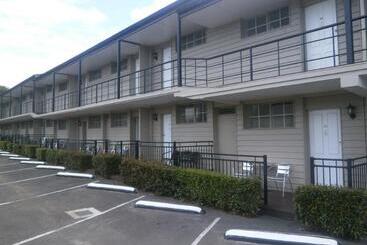 هتل Ibis Styles Albany