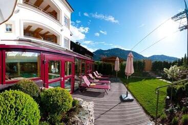 هتل Kaiserhof Kitzbühel, 4 Sterne Superior