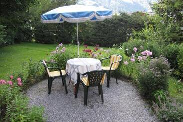 هتل Kur  Und Gästehaus Villa Anna
