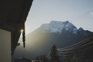 هتل Neuhaus Zillertal Resort