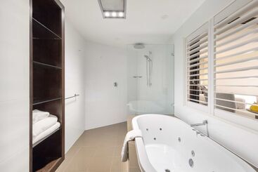 هتل Rydges South Park Adelaide