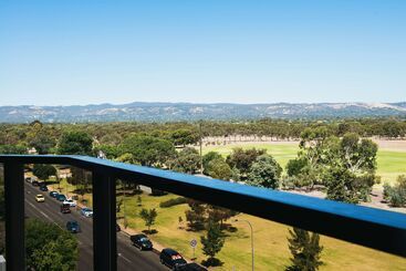 هتل Rydges South Park Adelaide