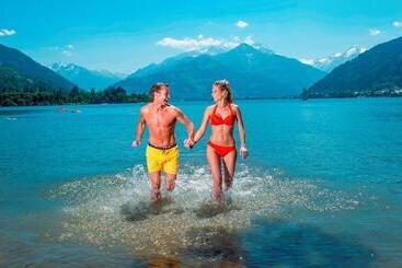 Superior Sport Und Familienresort Alpenblick - Zell am See