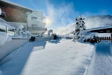 Wellness  Und Familienhotel Egger