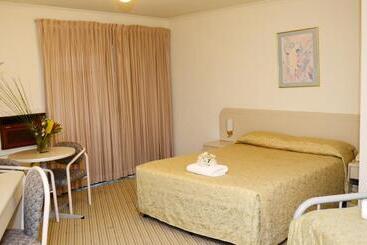 Bankstown Motel 10
