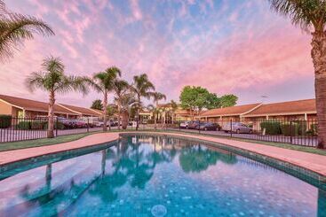 مُتل Best Western Melbourne Airport