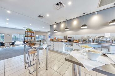 مُتل Best Western Melbourne Airport