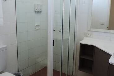 هتل Burke & Wills Mt Isa